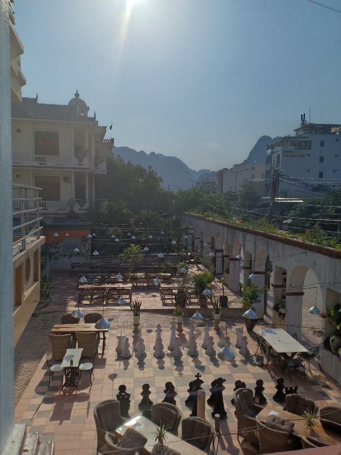 Starlet Hotel Phong Nha Exteriér fotografie